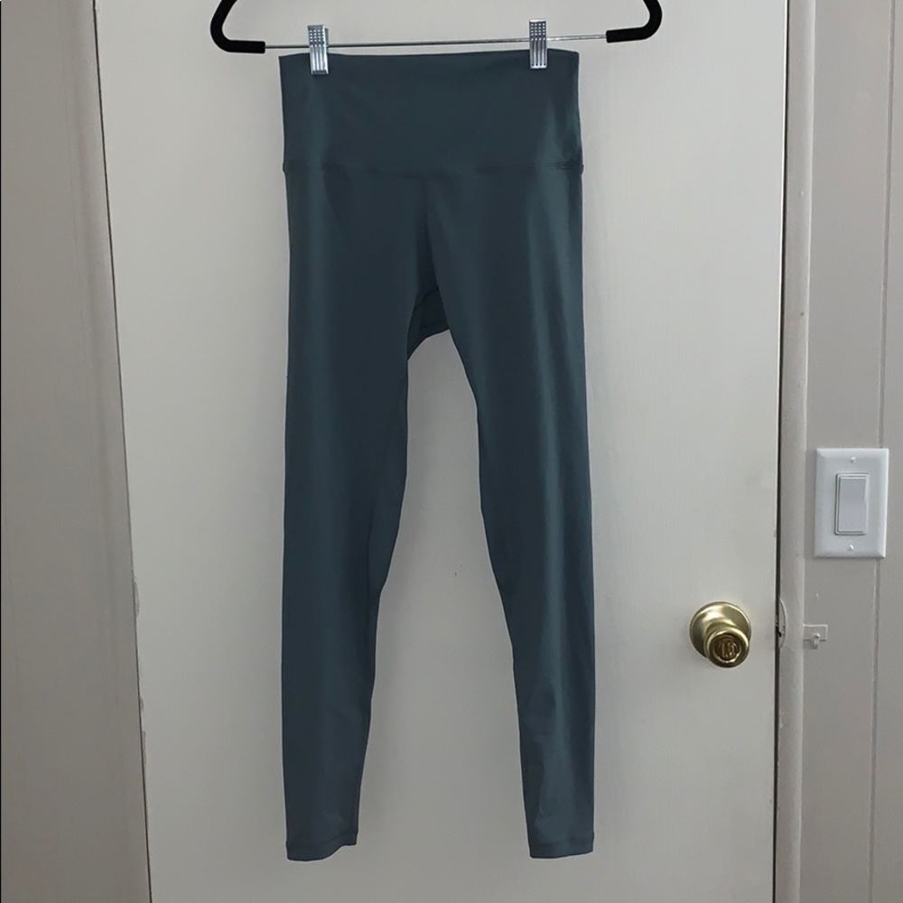 Blue-ish green lulu-lemon pants